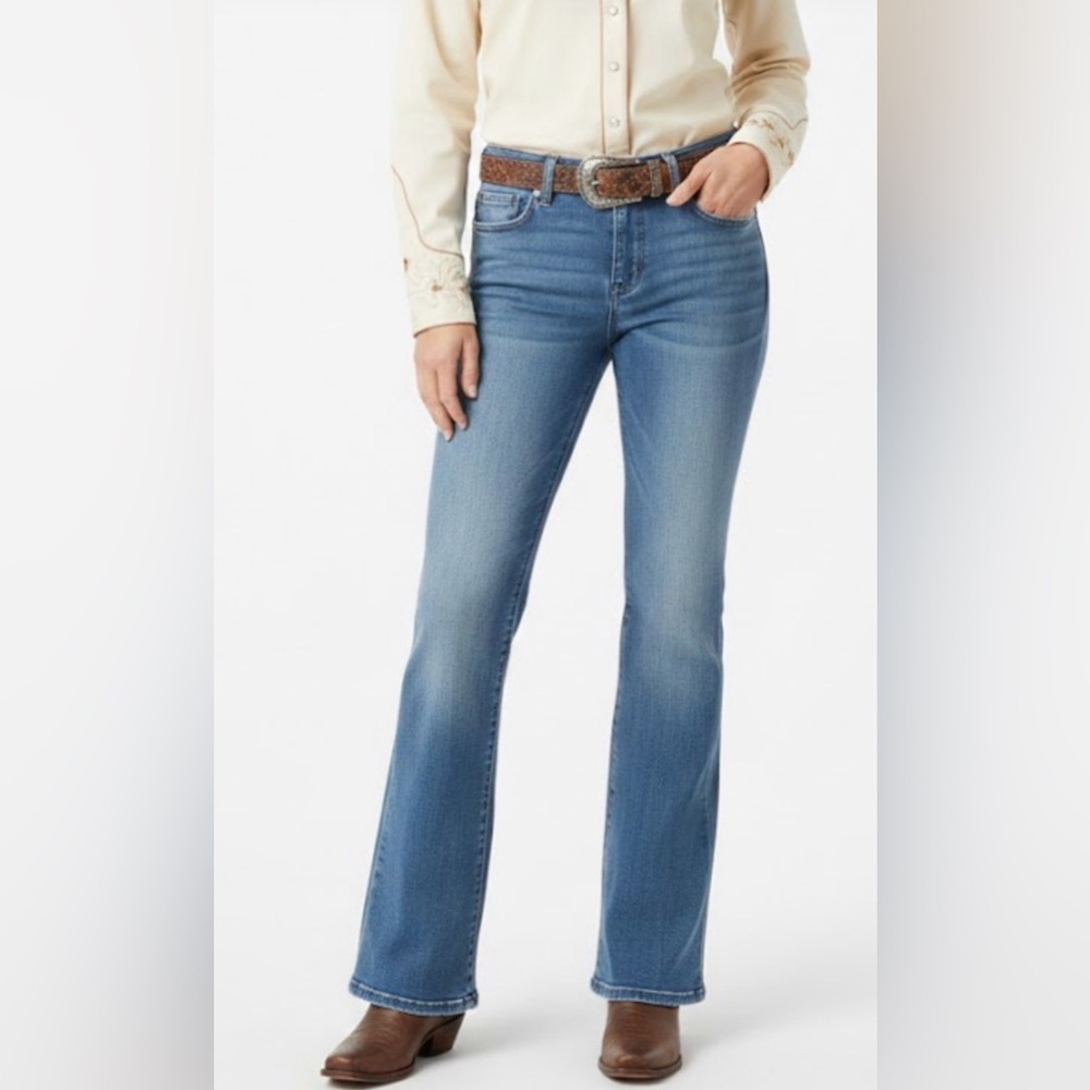 SIZE 10L Levi's Light Blue Flare Bootcut  Women's Jeans